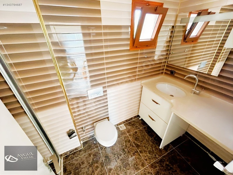 Akçay'da Aygül'den Site İçi Havuzlu Güvenlikli 3+1 Satılık Villa — fotoğraf 24