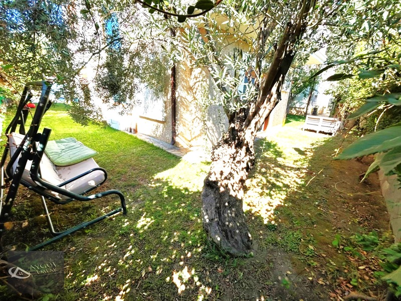 Akçay'da Aygül'den Site İçi Havuzlu Güvenlikli 3+1 Satılık Villa — fotoğraf 29