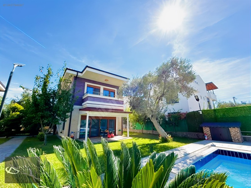 Akçay'da Aygül'den Site İçi Havuzlu Güvenlikli 3+1 Satılık Villa — fotoğraf 34