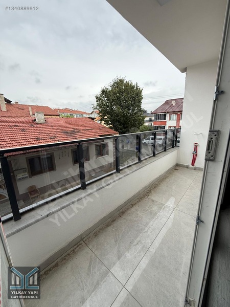 Yılkay Gayrimenkul- İki Katlı Binada Satılık 1+1 — fotoğraf 7