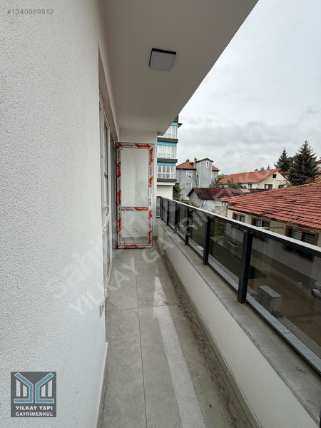 Yılkay Gayrimenkul- İki Katlı Binada Satılık 1+1 — fotoğraf 8