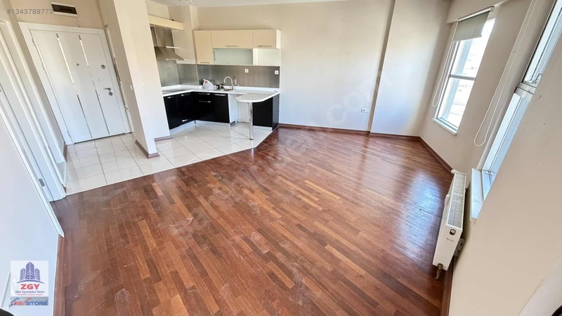 Suit Tower'da Büyük 1+1 Balkonlu 65m2 Satılık Konut Veya İşyeri — fotoğraf 8