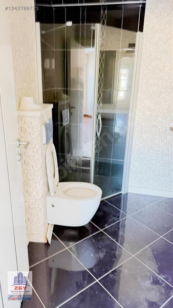 Suit Tower'da Büyük 1+1 Balkonlu 65m2 Satılık Konut Veya İşyeri — fotoğraf 22