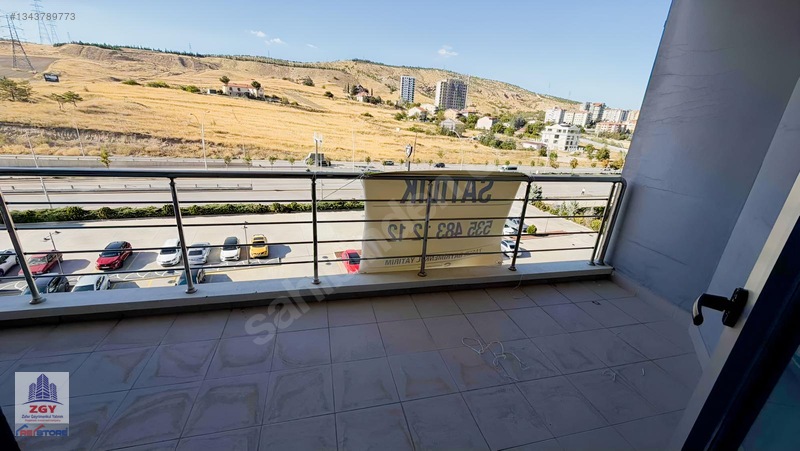 Suit Tower'da Büyük 1+1 Balkonlu 65m2 Satılık Konut Veya İşyeri — fotoğraf 29
