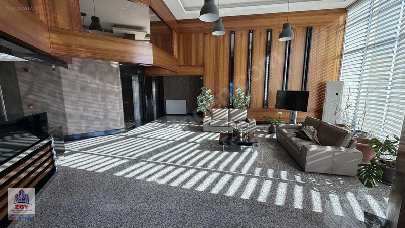 Suit Tower'da Büyük 1+1 Balkonlu 65m2 Satılık Konut Veya İşyeri — fotoğraf 31