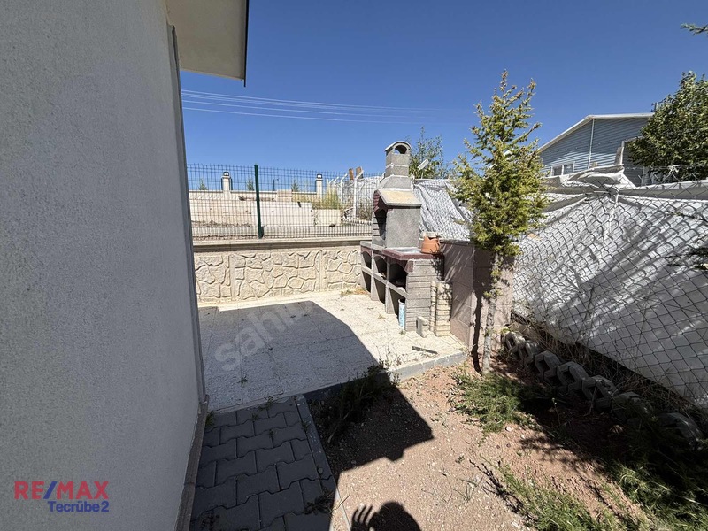 Gölbaşı Karaoğlanda 500 M² Bahçeli, Net 60 M² 2+1 Hobi Bahçesi — fotoğraf 9