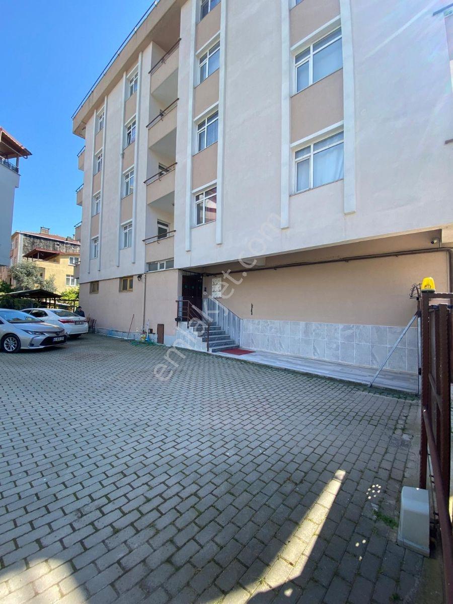 Körfez Mimarsinan Da 3+1 Arakat Asansörlü Bahçeli Arakat 140 M2 — fotoğraf 5