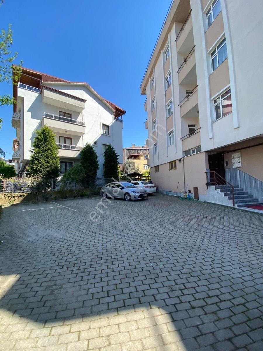 Körfez Mimarsinan Da 3+1 Arakat Asansörlü Bahçeli Arakat 140 M2 — fotoğraf 8