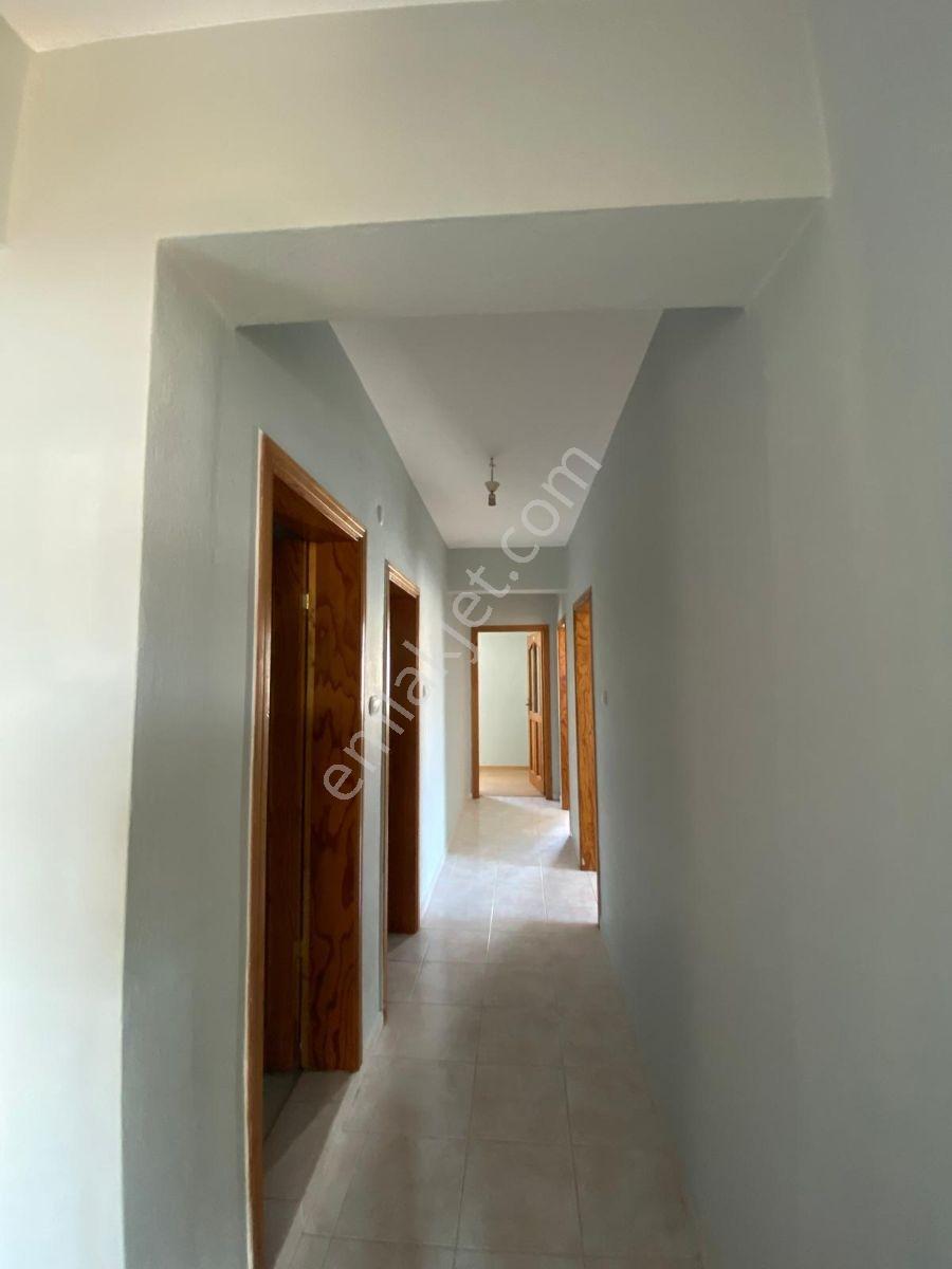 Körfez Mimarsinan Da 3+1 Arakat Asansörlü Bahçeli Arakat 140 M2 — fotoğraf 20
