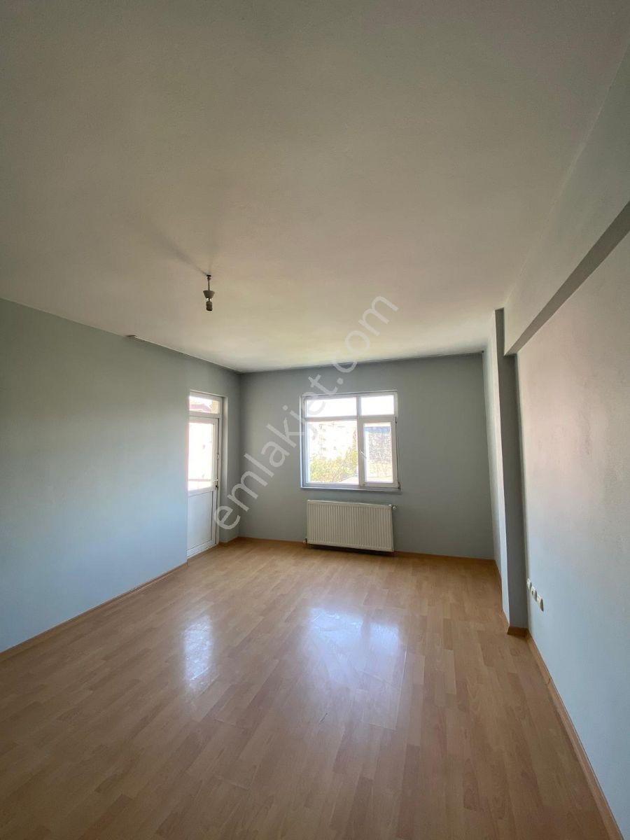 Körfez Mimarsinan Da 3+1 Arakat Asansörlü Bahçeli Arakat 140 M2 — fotoğraf 25
