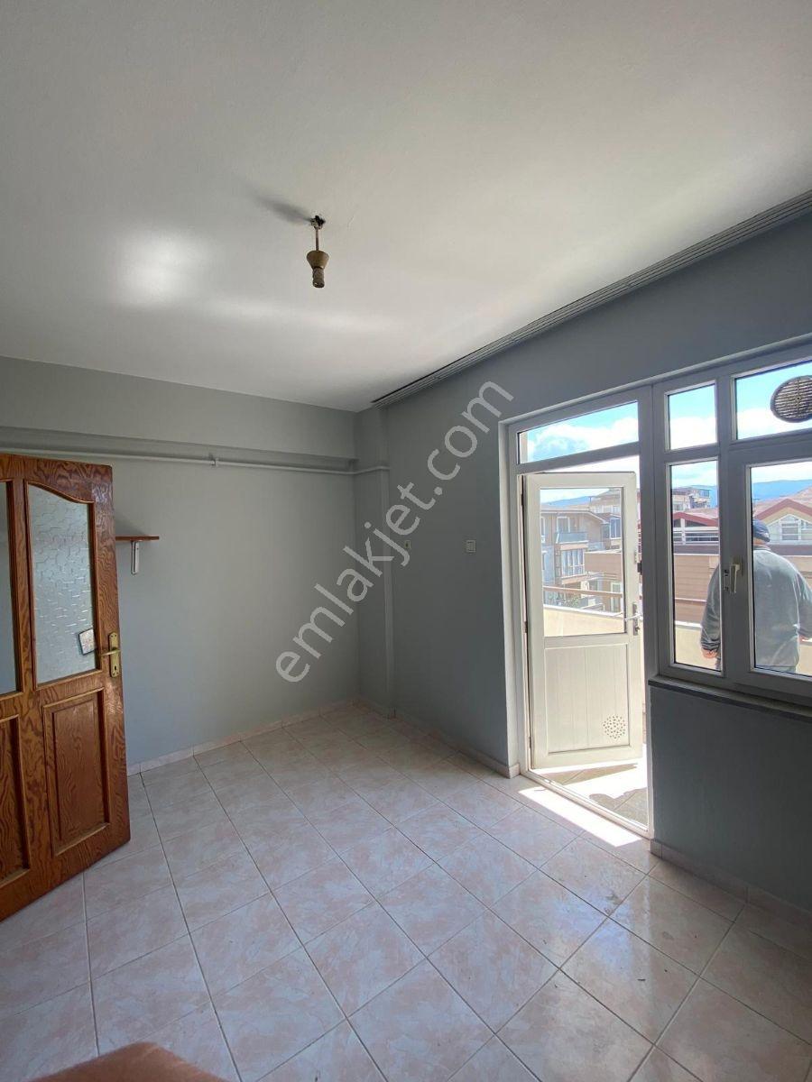 Körfez Mimarsinan Da 3+1 Arakat Asansörlü Bahçeli Arakat 140 M2 — fotoğraf 33