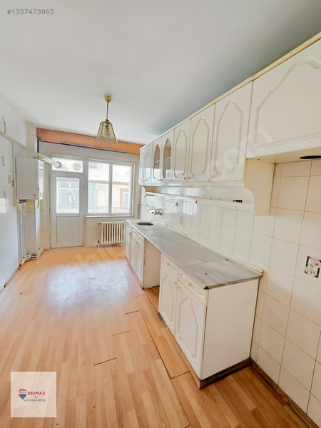 Remax İlke'den Çaykara Caddesi'nde 3+1 Satılık Daire — fotoğraf 3