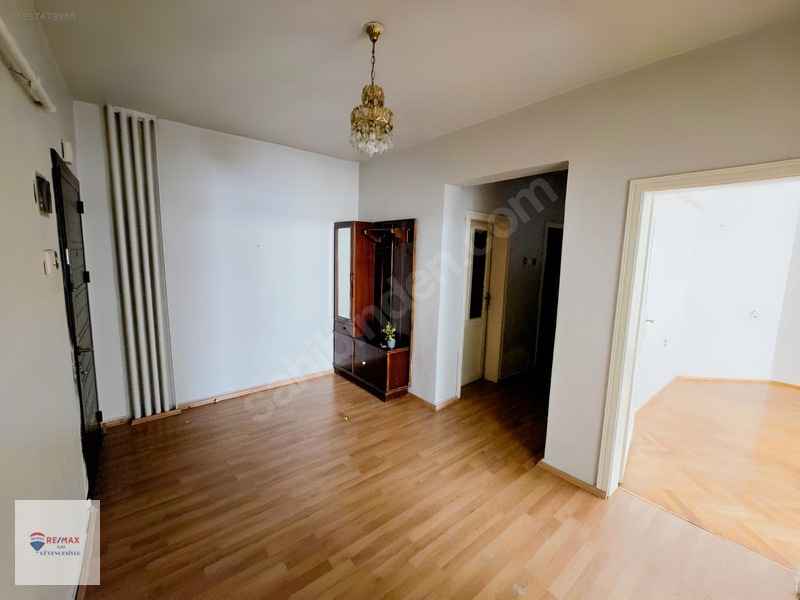 Remax İlke'den Çaykara Caddesi'nde 3+1 Satılık Daire — fotoğraf 15