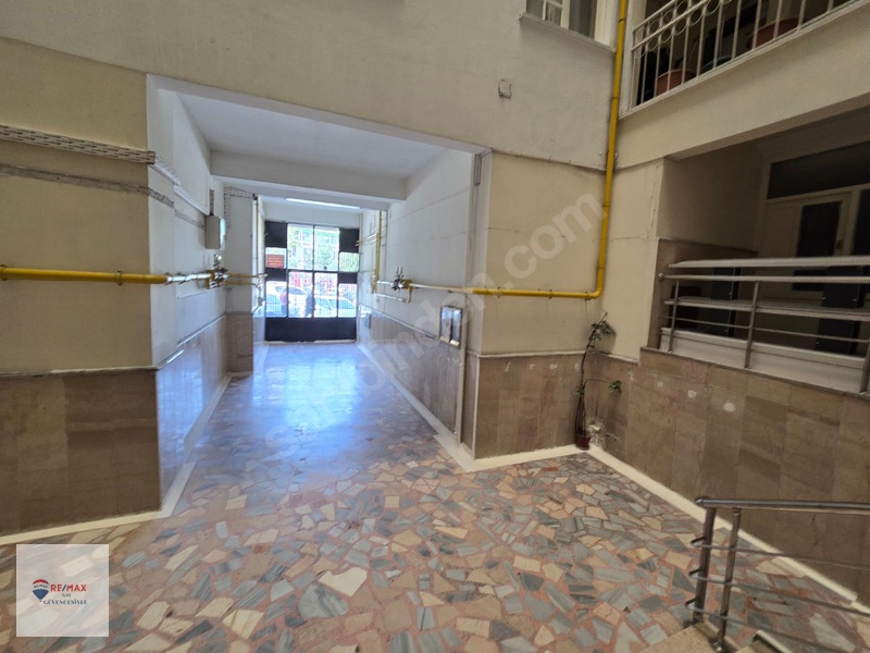 Remax İlke'den Çaykara Caddesi'nde 3+1 Satılık Daire — fotoğraf 19