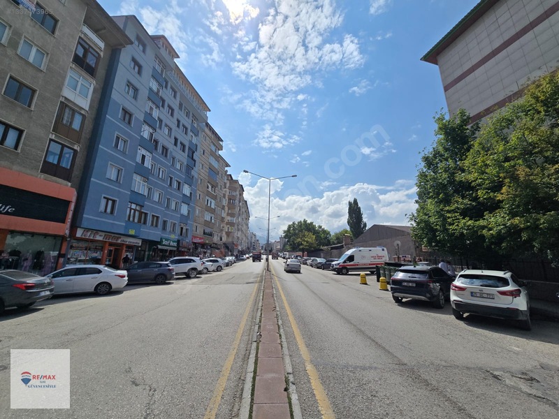 Remax İlke'den Çaykara Caddesi'nde 3+1 Satılık Daire — fotoğraf 22