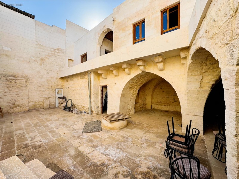 Restorasyonlu Tarihi Urfa Konağı: 5.5+1 Avlulu Teraslı — fotoğraf 4