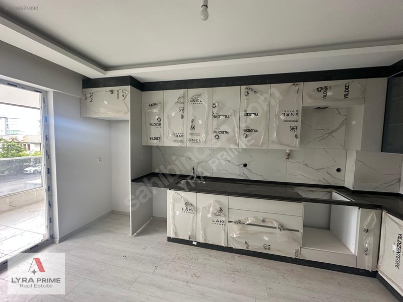 Başağaç Mah.manzara Evlerinde Full Yapılı Satılık 4+1 Daire — fotoğraf 11