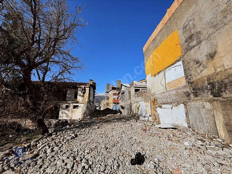 Divanlı Mh Cadde Üzeri (185m2) Satılık Konut İmarlı Arsa — fotoğraf 6
