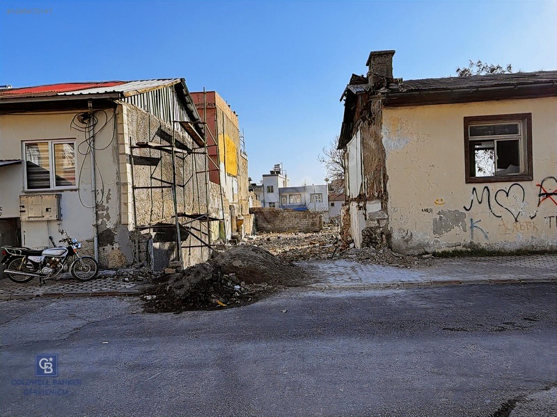 Divanlı Mh Cadde Üzeri (185m2) Satılık Konut İmarlı Arsa — fotoğraf 9