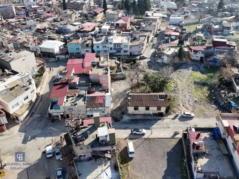 Divanlı Mh Cadde Üzeri (185m2) Satılık Konut İmarlı Arsa — fotoğraf 10