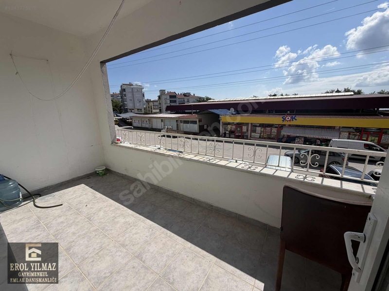 Erol Yılmaz Gayrimenkul'den Kiralık 3+1 Daire — fotoğraf 3