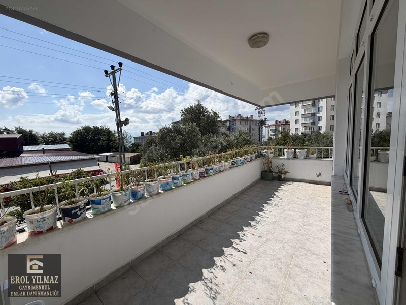 Erol Yılmaz Gayrimenkul'den Kiralık 3+1 Daire — fotoğraf 19