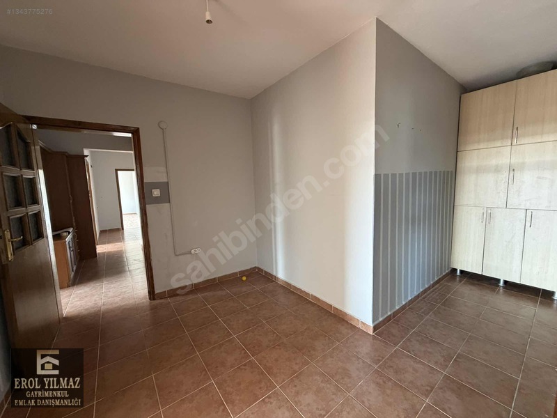 Erol Yılmaz Gayrimenkul'den Kiralık 3+1 Daire — fotoğraf 22