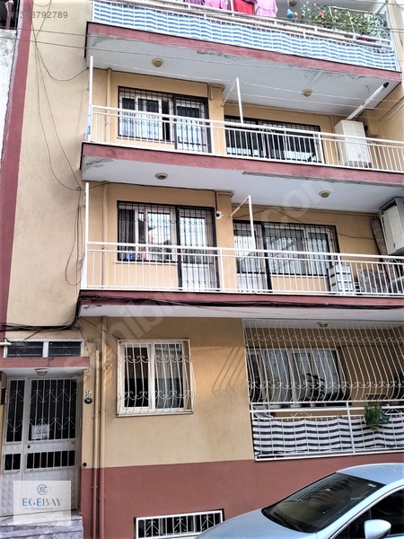 Egebay'dan Laleli Mahallesi 3+1 Ara Kat Çift Cephe Kiralık — fotoğraf 2