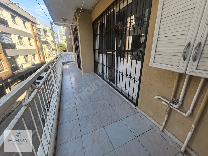 Egebay'dan Laleli Mahallesi 3+1 Ara Kat Çift Cephe Kiralık — fotoğraf 8