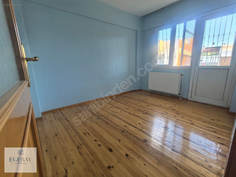 Egebay'dan Laleli Mahallesi 3+1 Ara Kat Çift Cephe Kiralık — fotoğraf 26