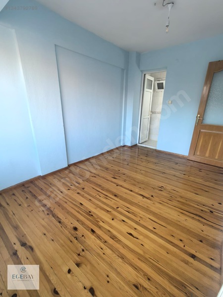 Egebay'dan Laleli Mahallesi 3+1 Ara Kat Çift Cephe Kiralık — fotoğraf 32