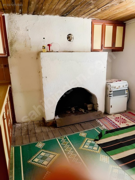 Bilgin Emlaktan Altınyayla Ballıkta Satılık Bahçeli Yayla Evi — fotoğraf 8