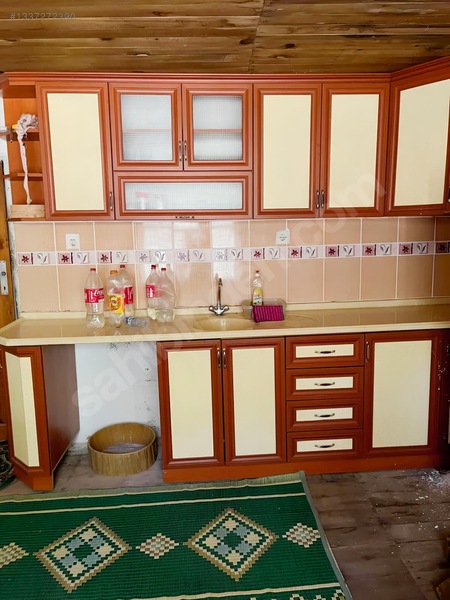 Bilgin Emlaktan Altınyayla Ballıkta Satılık Bahçeli Yayla Evi — fotoğraf 9