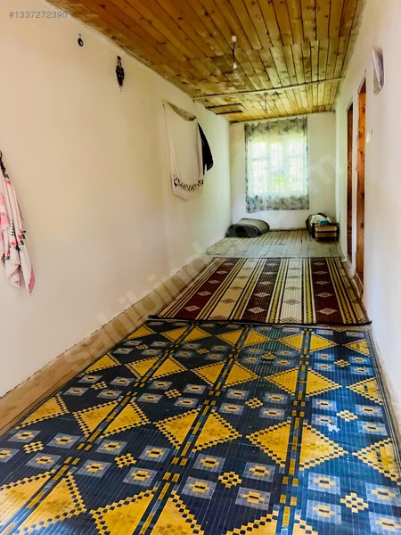 Bilgin Emlaktan Altınyayla Ballıkta Satılık Bahçeli Yayla Evi — fotoğraf 13