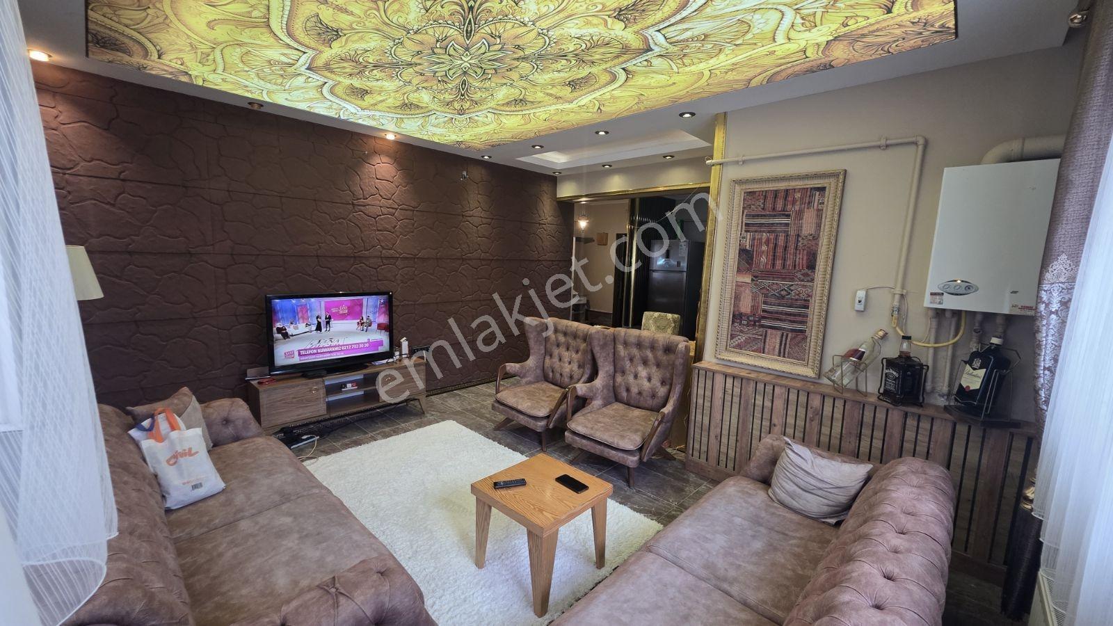 Satılık 1+1 Eşyalı Yarı Bodrum Daire