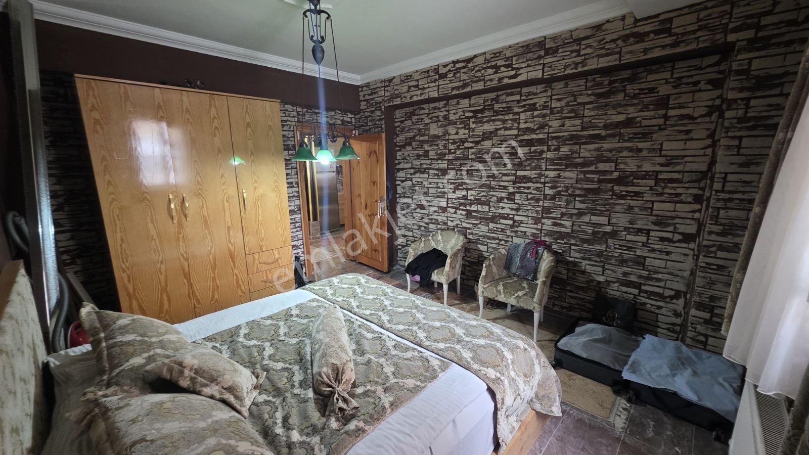 Satılık 1+1 Eşyalı Yarı Bodrum Daire — fotoğraf 8