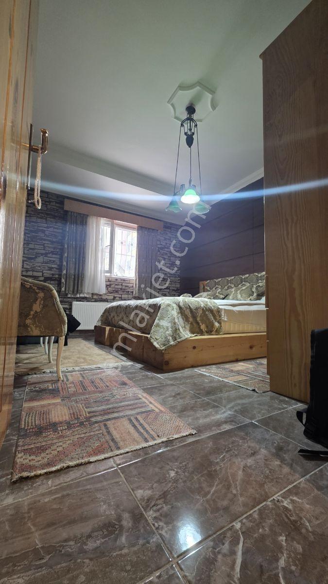 Satılık 1+1 Eşyalı Yarı Bodrum Daire — fotoğraf 9