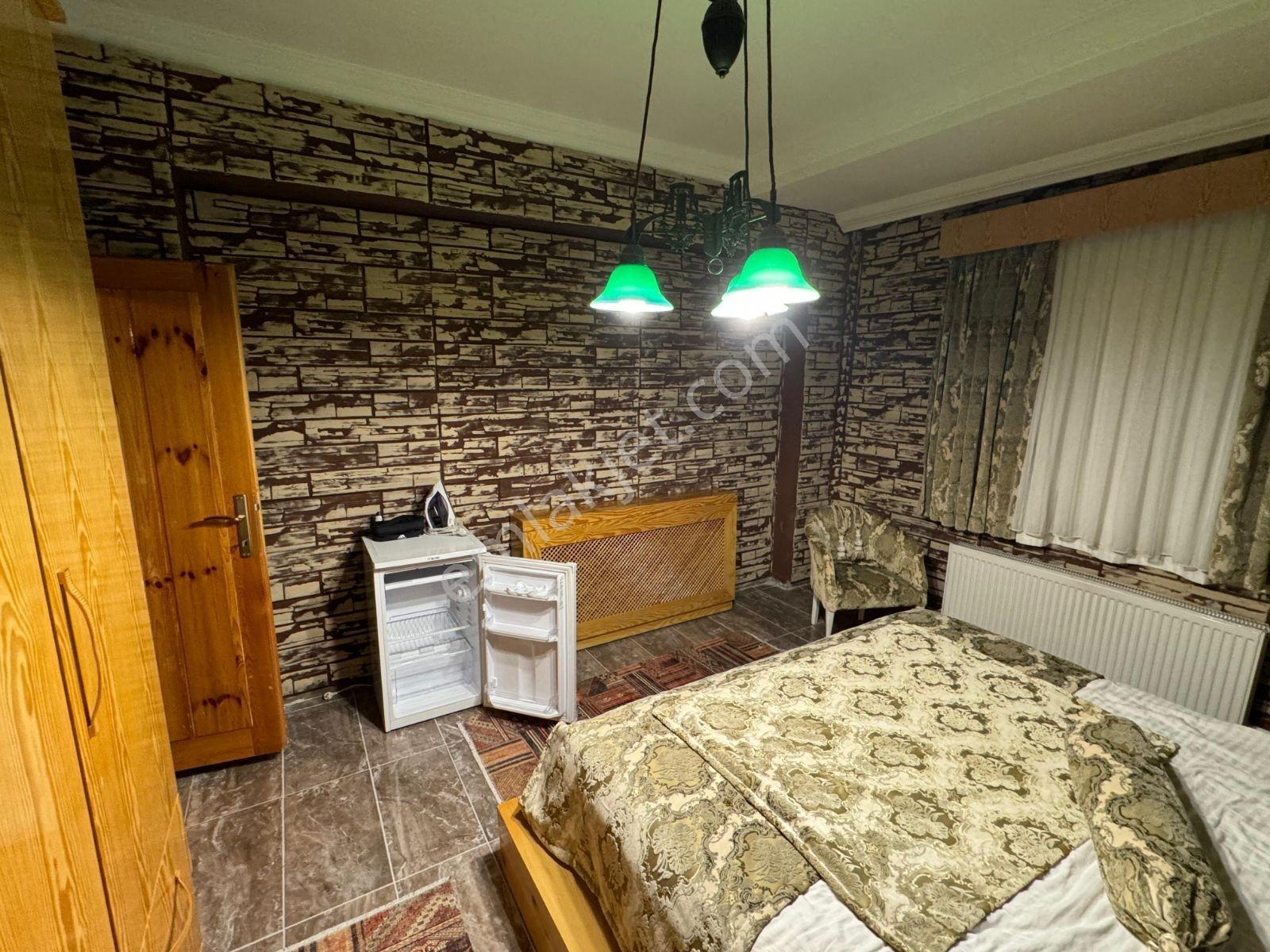 Satılık 1+1 Eşyalı Yarı Bodrum Daire — fotoğraf 19