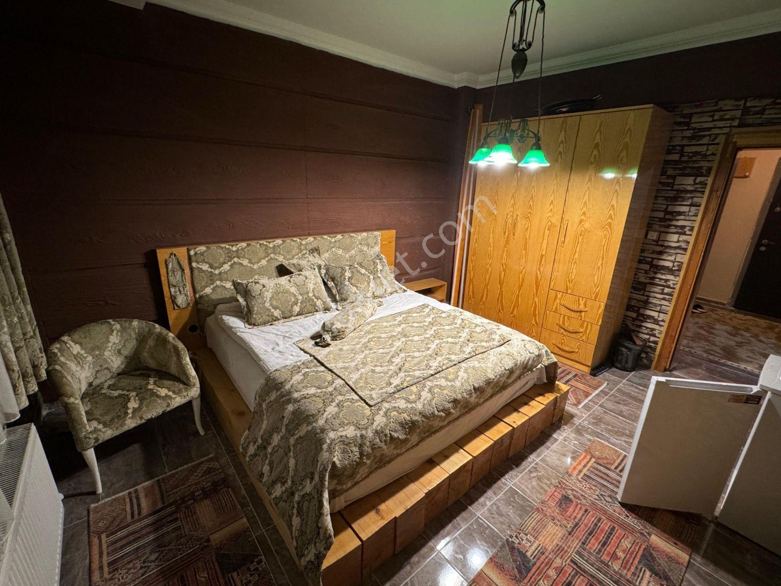 Satılık 1+1 Eşyalı Yarı Bodrum Daire — fotoğraf 20