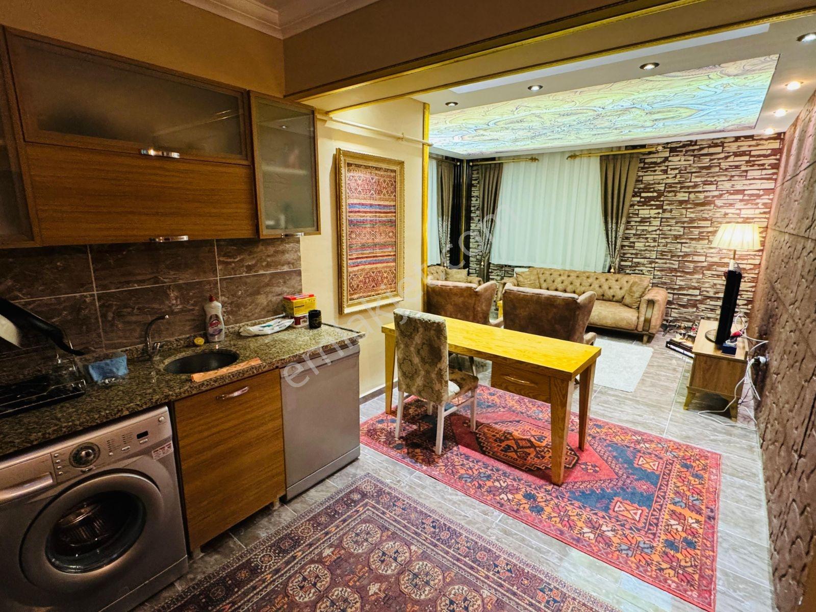 Satılık 1+1 Eşyalı Yarı Bodrum Daire — fotoğraf 22