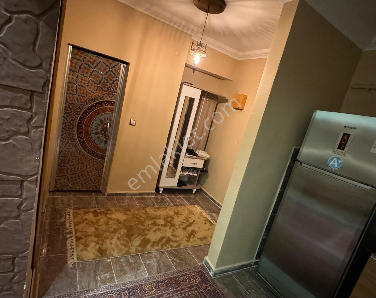 Satılık 1+1 Eşyalı Yarı Bodrum Daire — fotoğraf 34