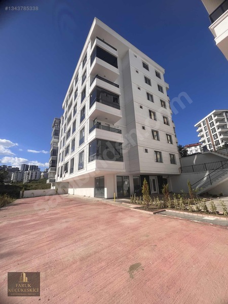 Tramvaya Yürüme Mesafesinde Eşyalı Arakat Hollü Geniş 1+1 — fotoğraf 4