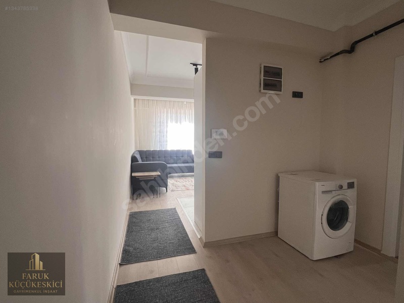 Tramvaya Yürüme Mesafesinde Eşyalı Arakat Hollü Geniş 1+1 — fotoğraf 19