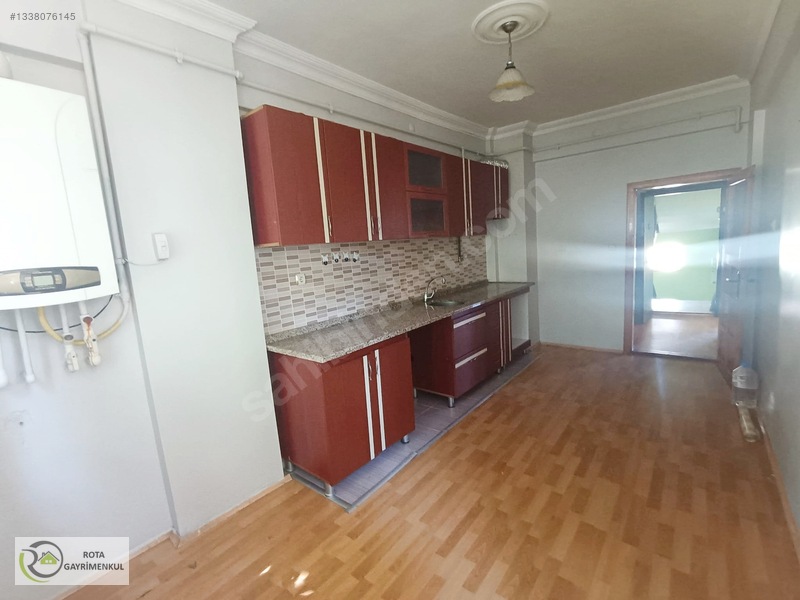 Rota'dan Şükrüpaşada Şükrüpaşa İlkokulu Yanı 3+1 Kiralık Daire — fotoğraf 5