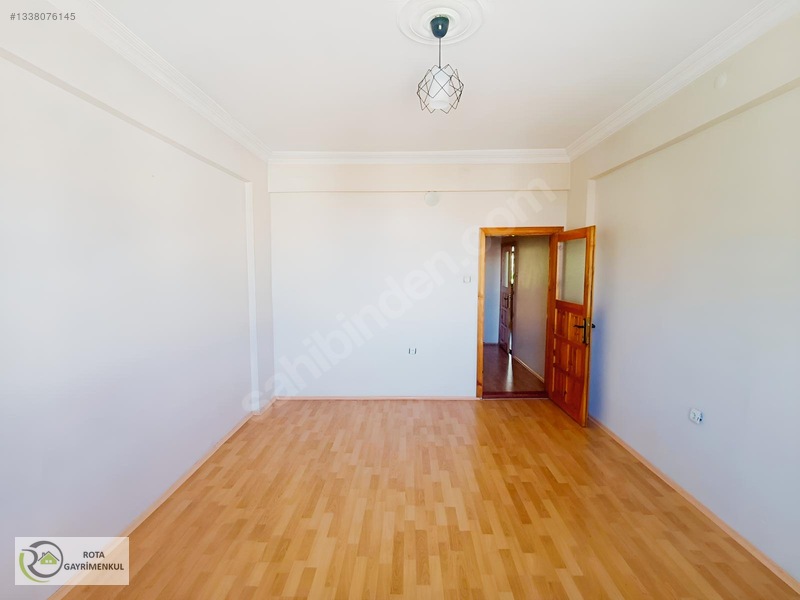 Rota'dan Şükrüpaşada Şükrüpaşa İlkokulu Yanı 3+1 Kiralık Daire — fotoğraf 14