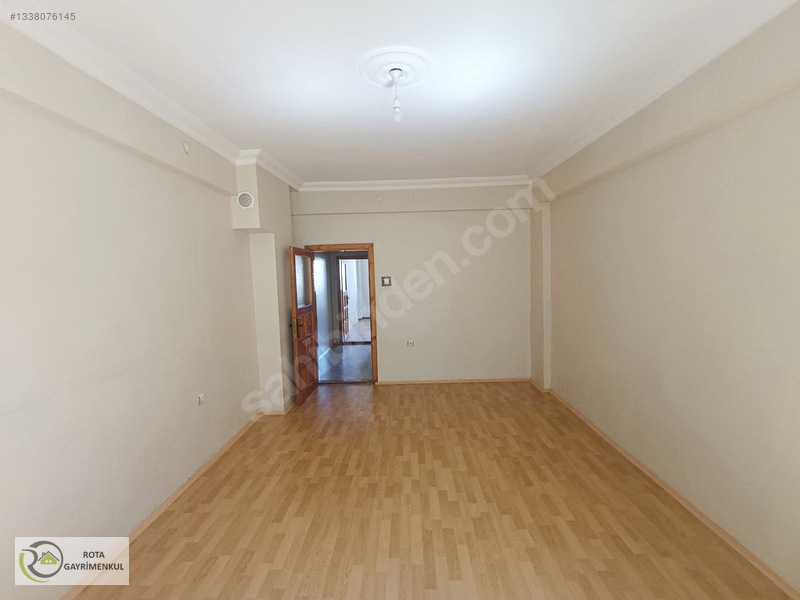 Rota'dan Şükrüpaşada Şükrüpaşa İlkokulu Yanı 3+1 Kiralık Daire — fotoğraf 18
