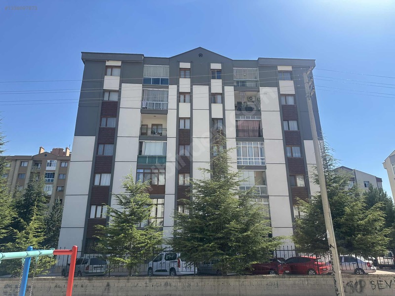 İstanbul Caddesine Yakın, Kuzeykent Sitesinde Geniş 3+1 Daire