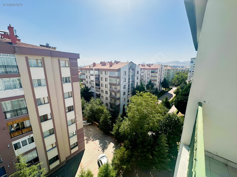 İstanbul Caddesine Yakın, Kuzeykent Sitesinde Geniş 3+1 Daire — fotoğraf 5