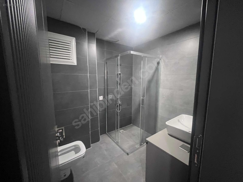 Şehir Hastanesine Yakın Havuzlu Güvenlikli Tek Tapu 2 Daire Lüks — fotoğraf 15