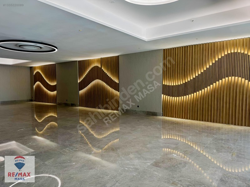 Remax Masa Ataşehir Modern 1+1 Kiralık Balkonlu 40.kat Daire — fotoğraf 4